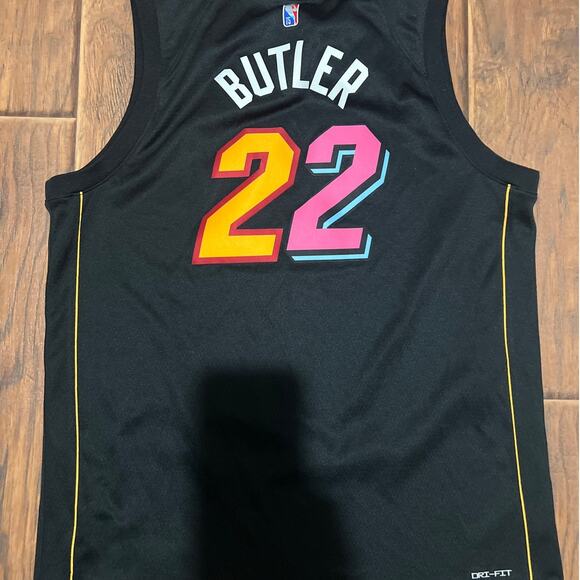 Nike Bam Butler Edition Miami Heat Jersey Size XL (AA3-I) - Picture 5 of 7
